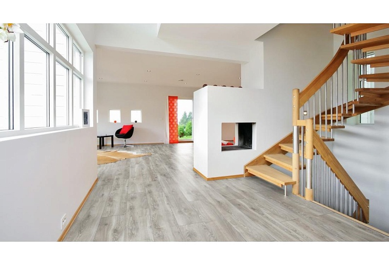 Ламинат Kronotex Residence Дуб горный серебристый ML1013
