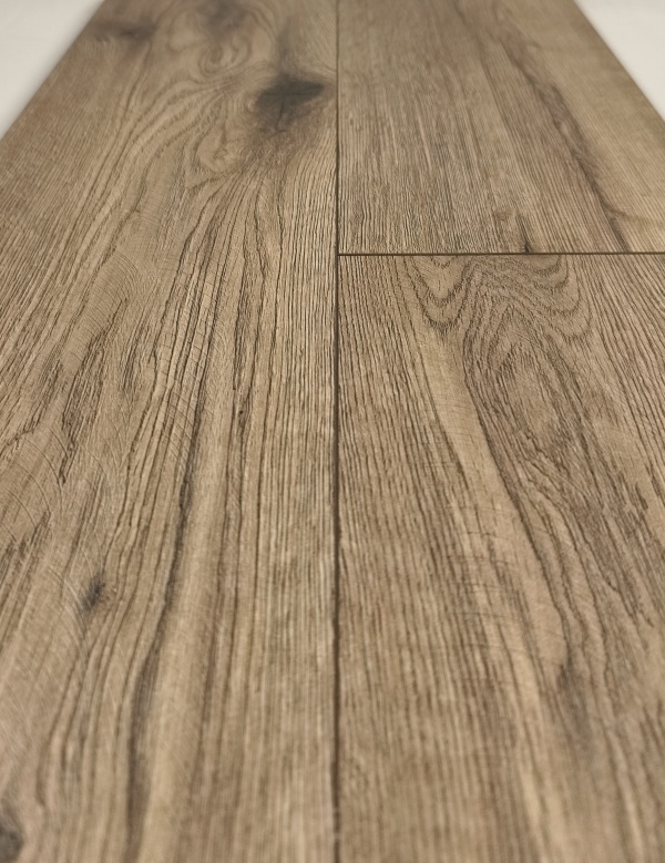 Ламинат Classen 1033-4 WR Дуб коричневый 56876